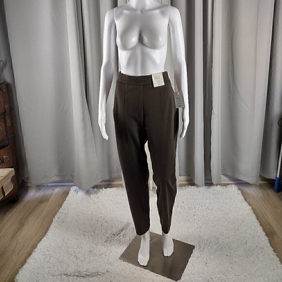 Croft & Barrow Brown Slim Straight Mid Rise Stretch Pull On Pants Size M (NWT) - Picture 2 of 12